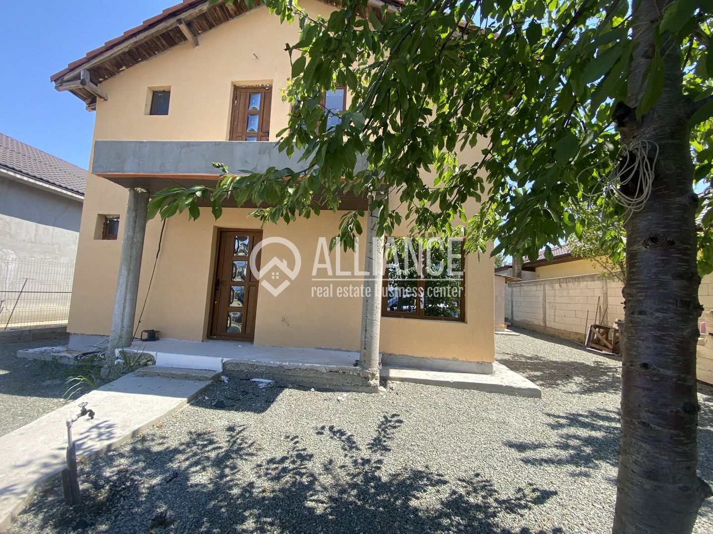 VALU LUI TRAIAN(COD 07) -Casa P+M 5 camere cu teren de 300 mp - Poză 15