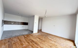 Apartament 3 camere de vanzare Pipera in bloc cu vedere la lac - Poză 3