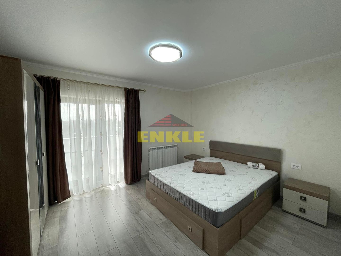 Închiriere apartament 2 camere in BLOC NOU,  zonă Centrală - Poză 1