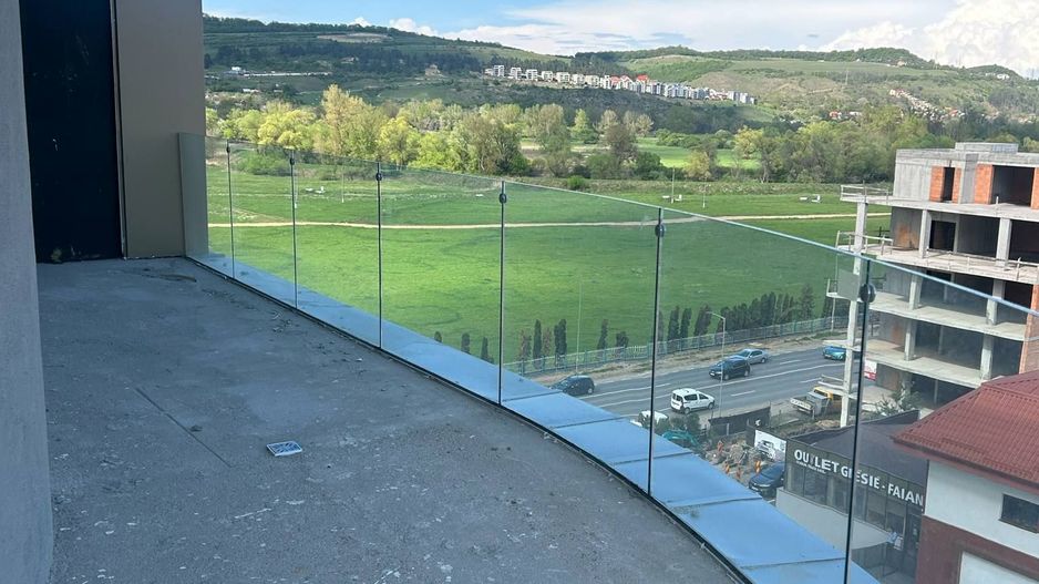 Vanzare apartament 3 camere cu parcare subterana zona BMW - Poză 1