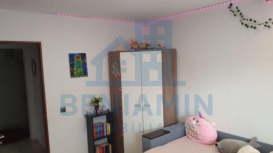 Apartament 4 camere etaj 1 Cartier Noua 99mp doua parcari - Poză 5