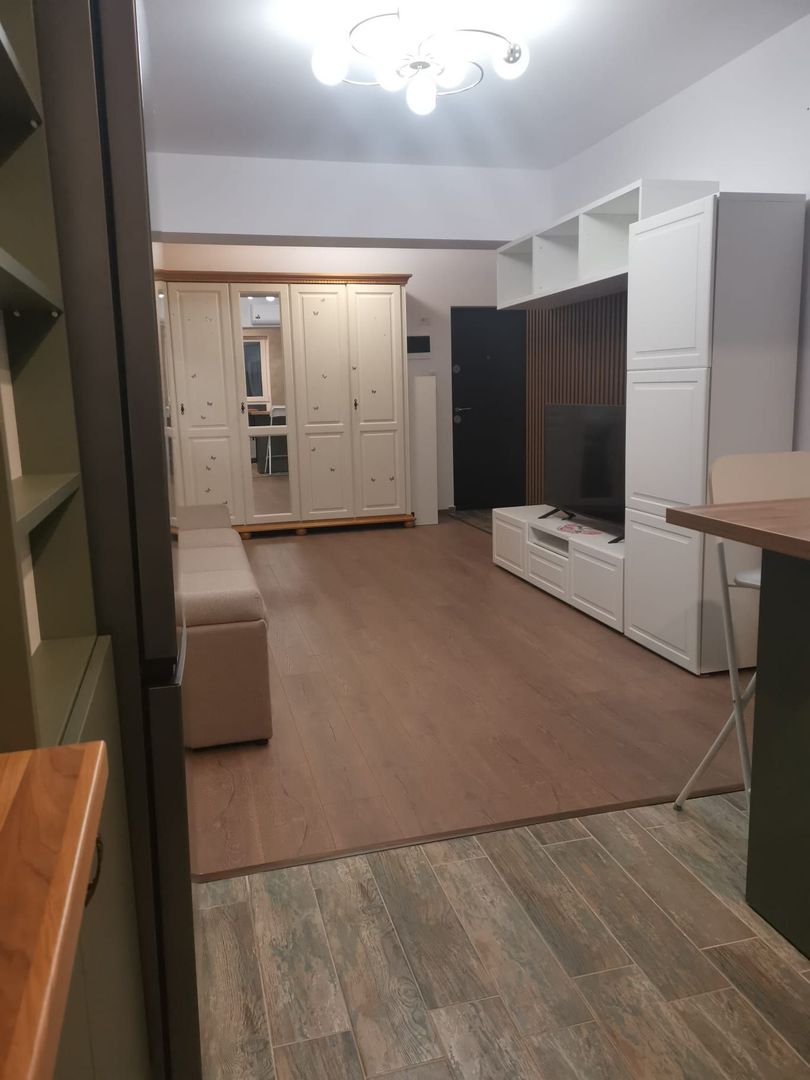 AP. 2 CAMERE APARATORII PATRIEI, PRIMA INCHIRIERE, LOC PARCARE, METROU - Poză 1