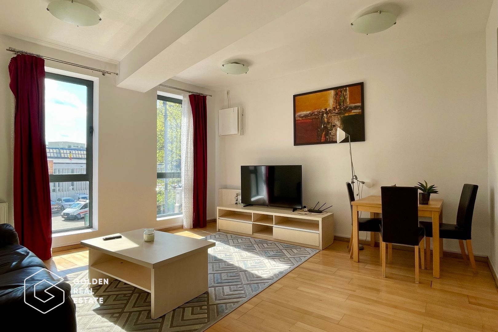 Apartament de 3 camere, decomandat, etajul 2 - Poză 4