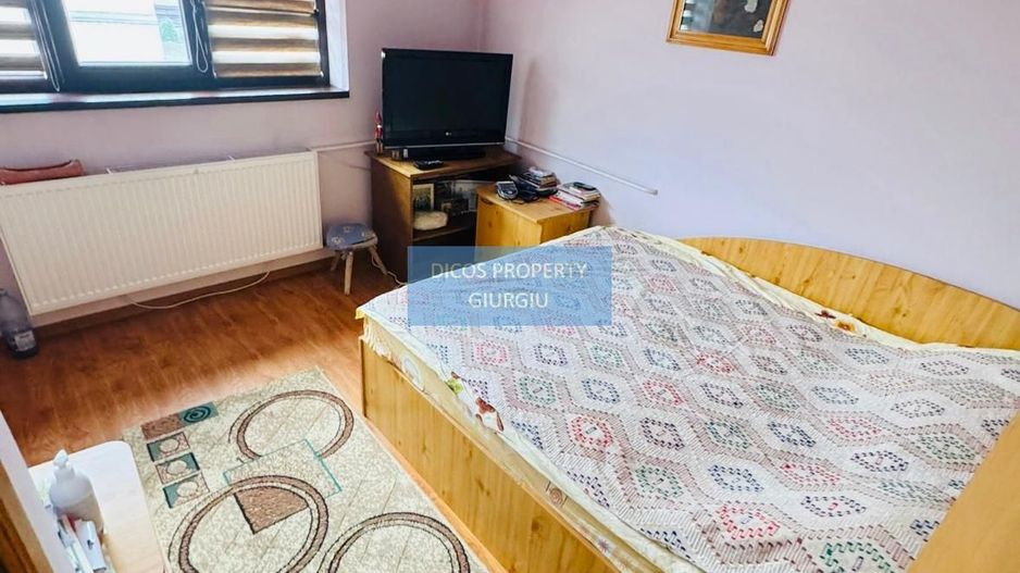 De vânzare – casă situată pe strada Nicolae Iorga - Poză 14