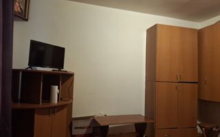 Vând camera de cămin transformata in garsoniera in spate la Jumbo - Poză 3