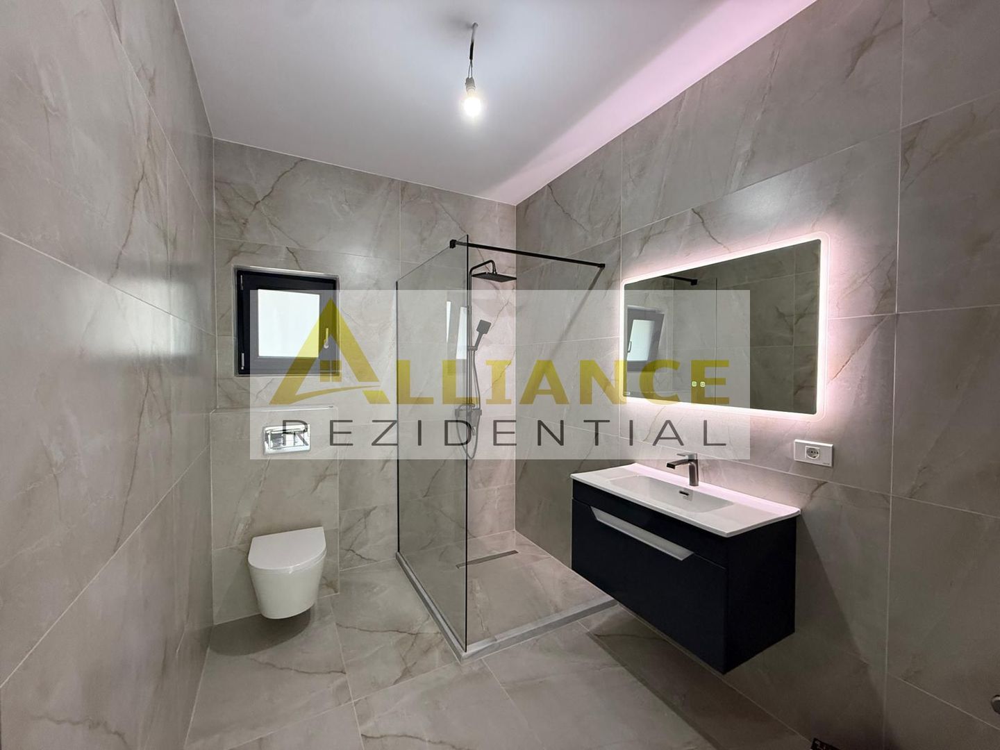 Casa individuala ||3 camere 1 baie || 250 mp teren || - Poză 8