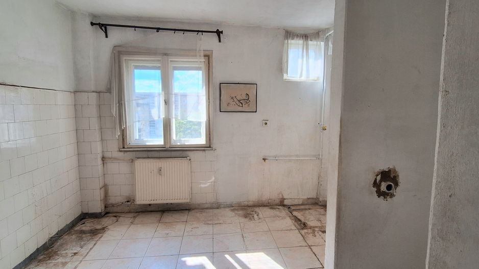 Apartament cu 2 camere - Piata Victoriei - Poză 6