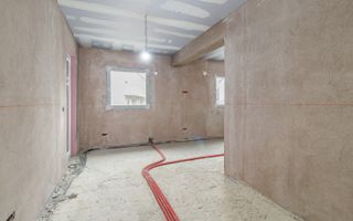 Inchiriere imobil - cu garaj si curte - birou/clinica/gradinita - Poză 7