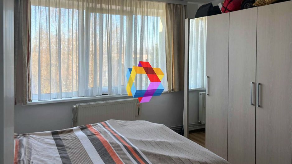 Apartament cu doua camere, zona Astra - Saturn, 50 mp - Poză 12