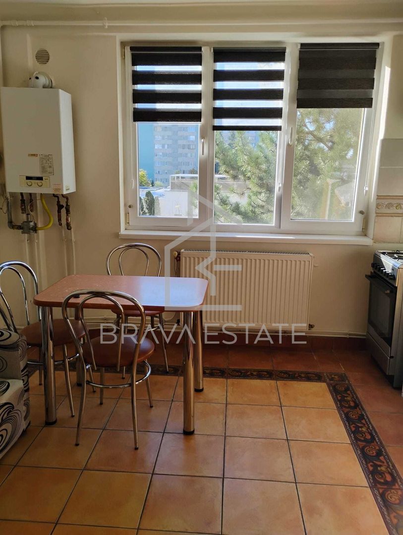 Apartament 2 camere, balcon, zona Iulius-mall - Poză 4
