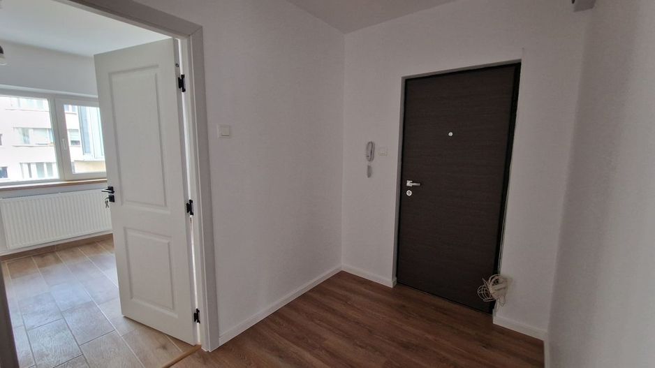 APARTAMENT RENOVAT SPATIOS  METROU ZONA NERVA TRAIAN - Poză 5