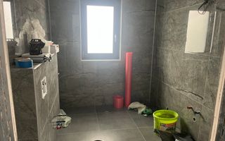 Sacalaz individuala P+E,Terasa,balcon,2 bai,5 camere,2 F.s - Poză 22