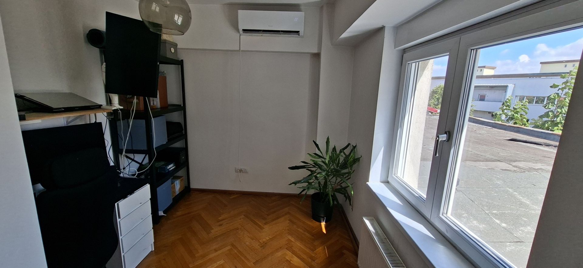 Apartament cu 4 camere si scara interioara - zona Judeatan - Poză 17