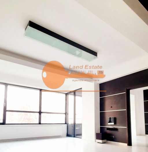 Apartament 3 camere semidecomandat – Etaj 1 / 5, 67 mp utili - Poză 1