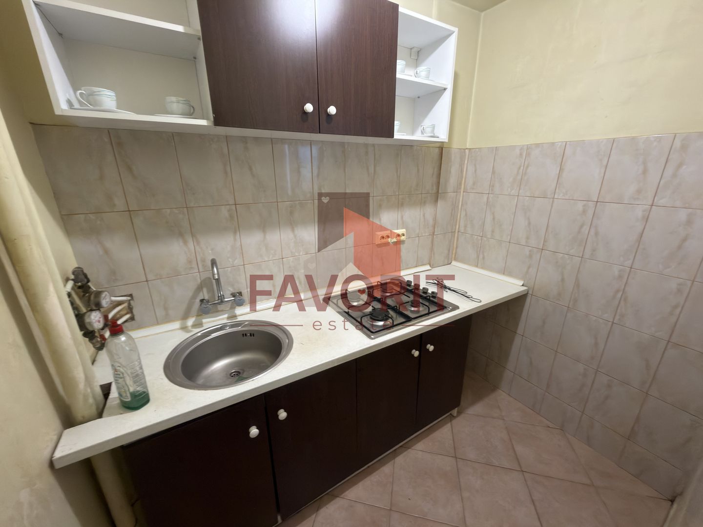 Etaj intermediar. Zona Circumvalatiunii. Disponibil imediat - Poză 4