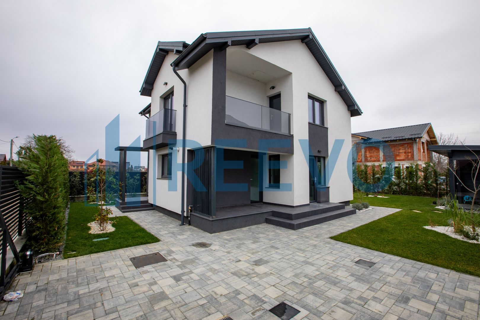 Casă Premium P+1E – 140 mp utili | Gherăiești | Curte amenajată - Poză 1