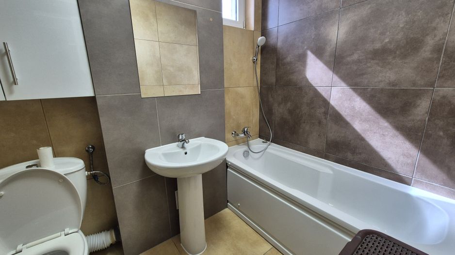 Penthouse exclusivist 134,17 mp + loc de parcare 50 euro/luna - Mall Vitan - Poză 8