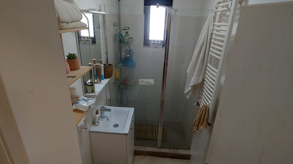 Casa   P+M /Golesti/Vrancea/170.000 neg/teren 1069mp - Poză 7