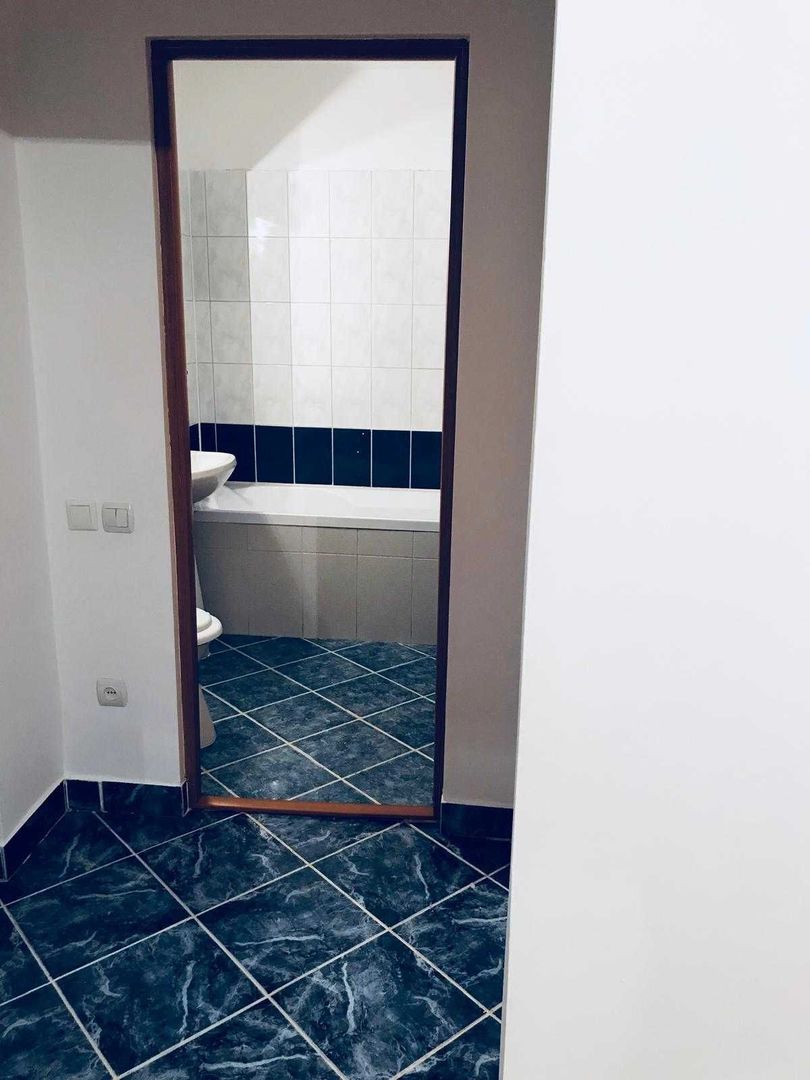Apartament 2 camere metrou - Poză 7