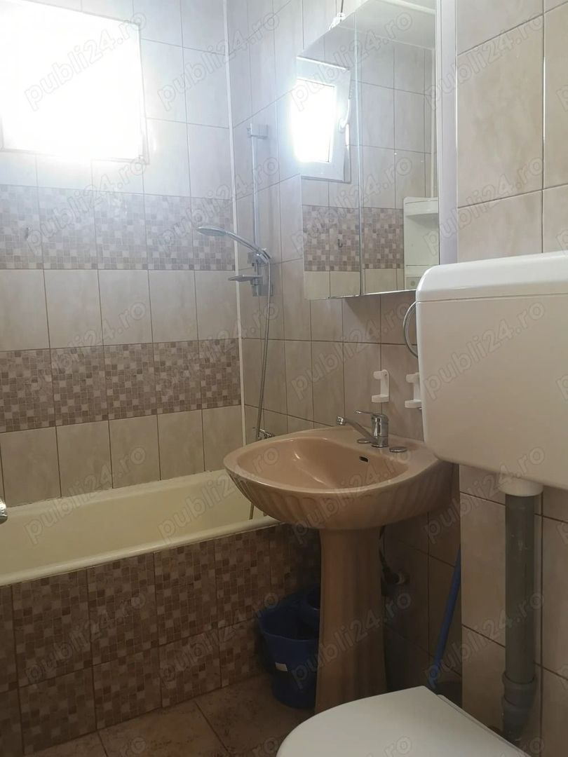 AP. 2 CAMERE DRUMUL TABEREI, BUCATARIE INCHISA, METROU 2 MINUTE - Poză 8