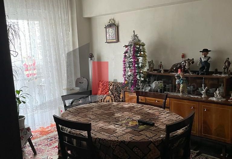 APARTAMAENT 3 CAMERE SEBASTIAN - Poză 1