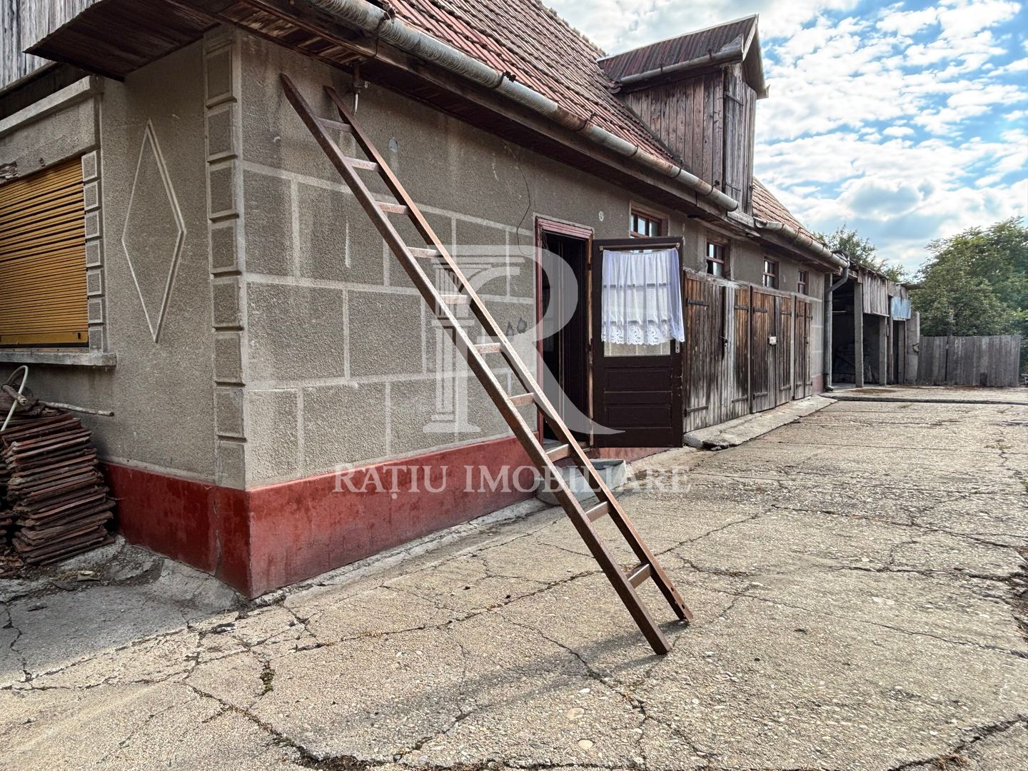 Casă cu etaj în Salonta | 996 mp | Grădină & livadă - Poză 20