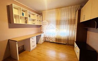 Apartament 3 camere de vanzare in zona Rogerius, Oradea - Poză 6