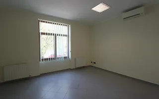 Birouri în vila - zona Balcescu - Poză 11