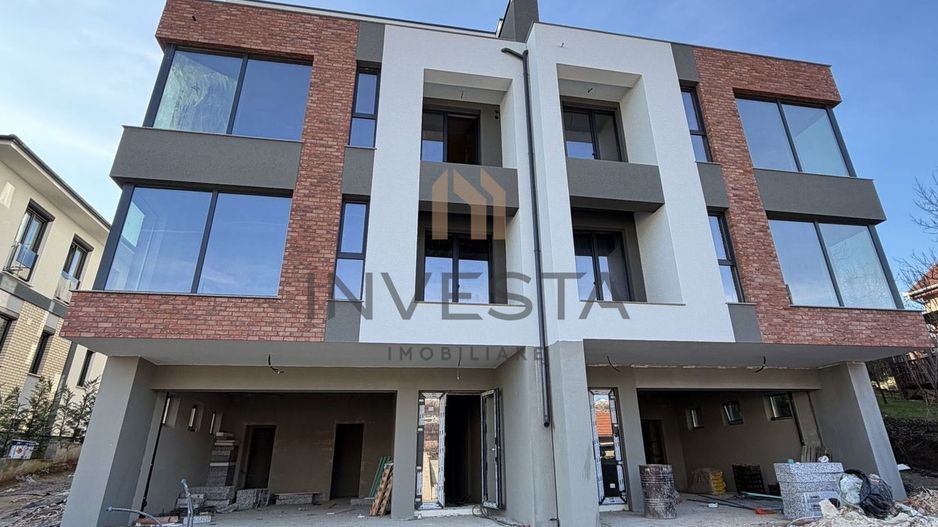 Apartament in vila! 4 camere, 106.67 mp+24 mp terasa! - Poză 1