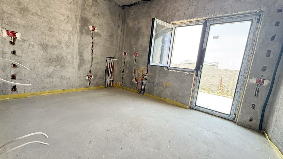 Vila Individuala / 4 Camere / 2 Bai / Panouri Solare-Rate Dezvoltator - Poză 8