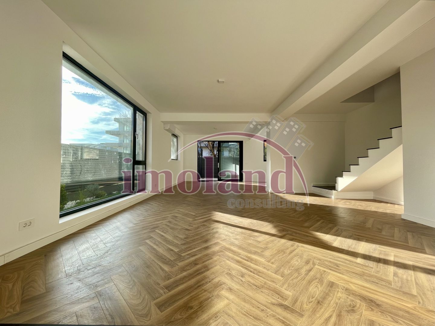 Vanzare Vila 250 mp 6 camere 4 bai, finisaje premium | Iancu Nicolae - Poză 6