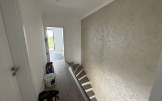 Comision 0%. Panouri si pompa de caldura. Despartit prin camera tehnica - Poză 12