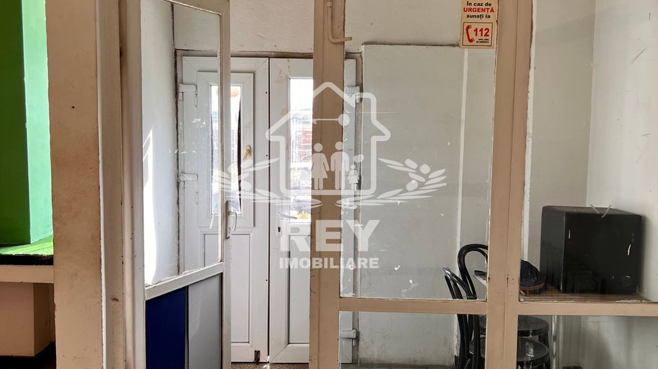 Spațiu comercial cu vitrina la strada aprox. 3ml zona Henri Coandă - Poză 8