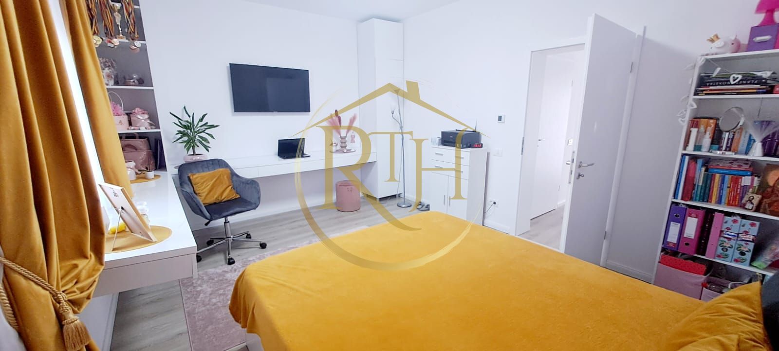 Vând casă  vila cu 5 camere,in Giroc ,materiale premium,comision ,0' - Poză 17