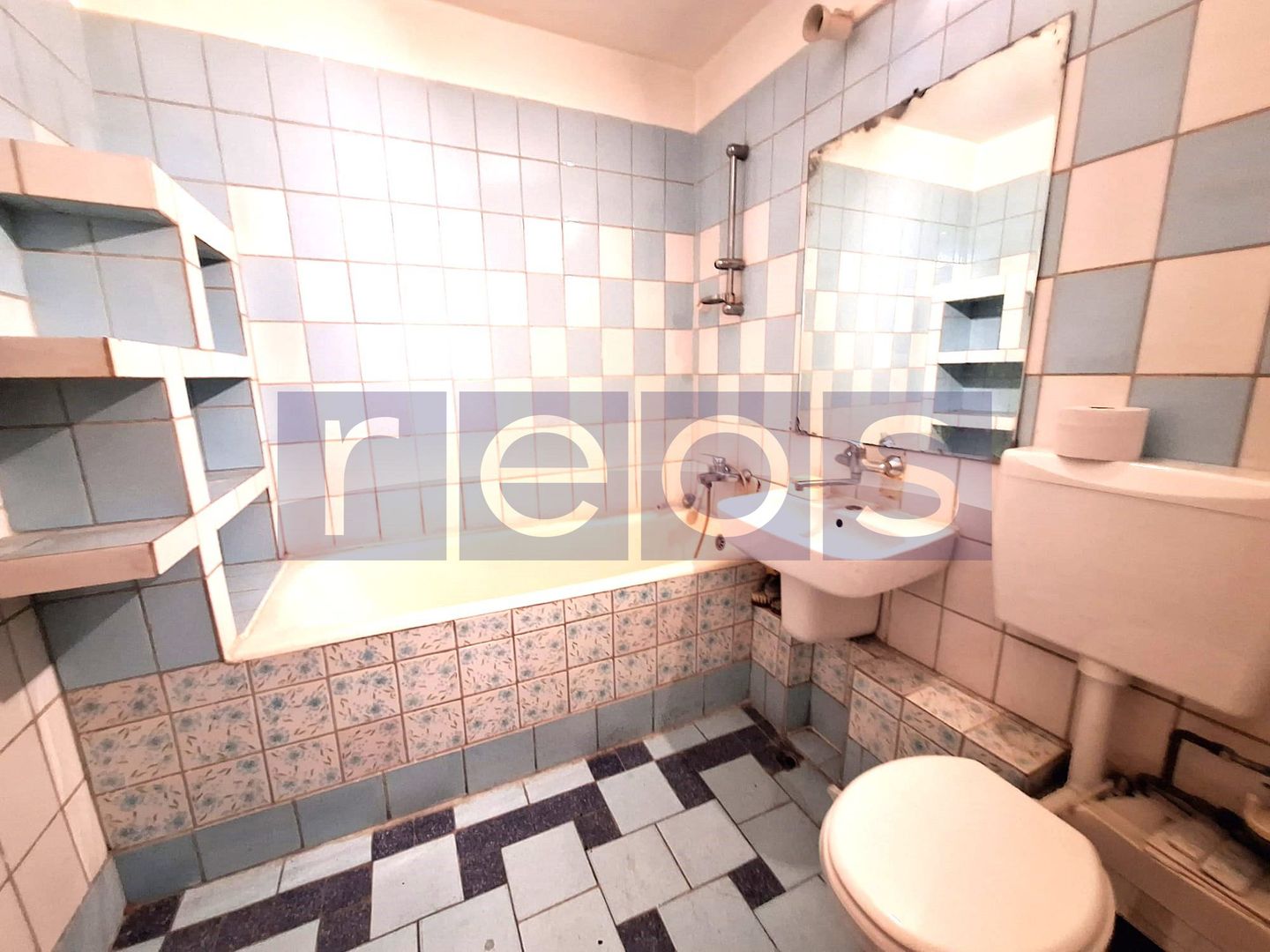 220000 EURO | APARTAMENT 3 CAMERE NATIUNILE UNITE | BLOC 1988 - Poză 14