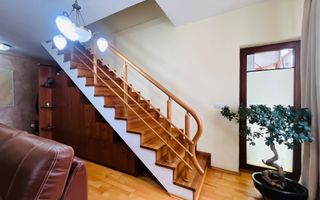 Apartament cu 3 camere cu scara interioara, Cetate - Poză 4