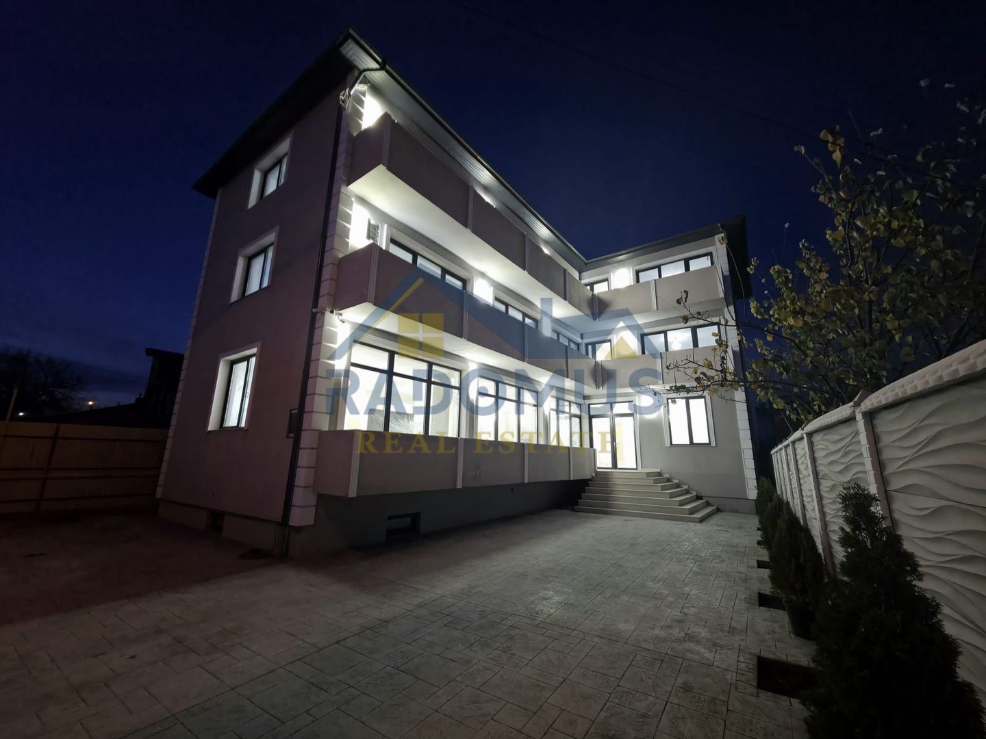 Clădire Multifuncțională Nouă – De Închiriat -670 Utili -Ploiești - Poză 4