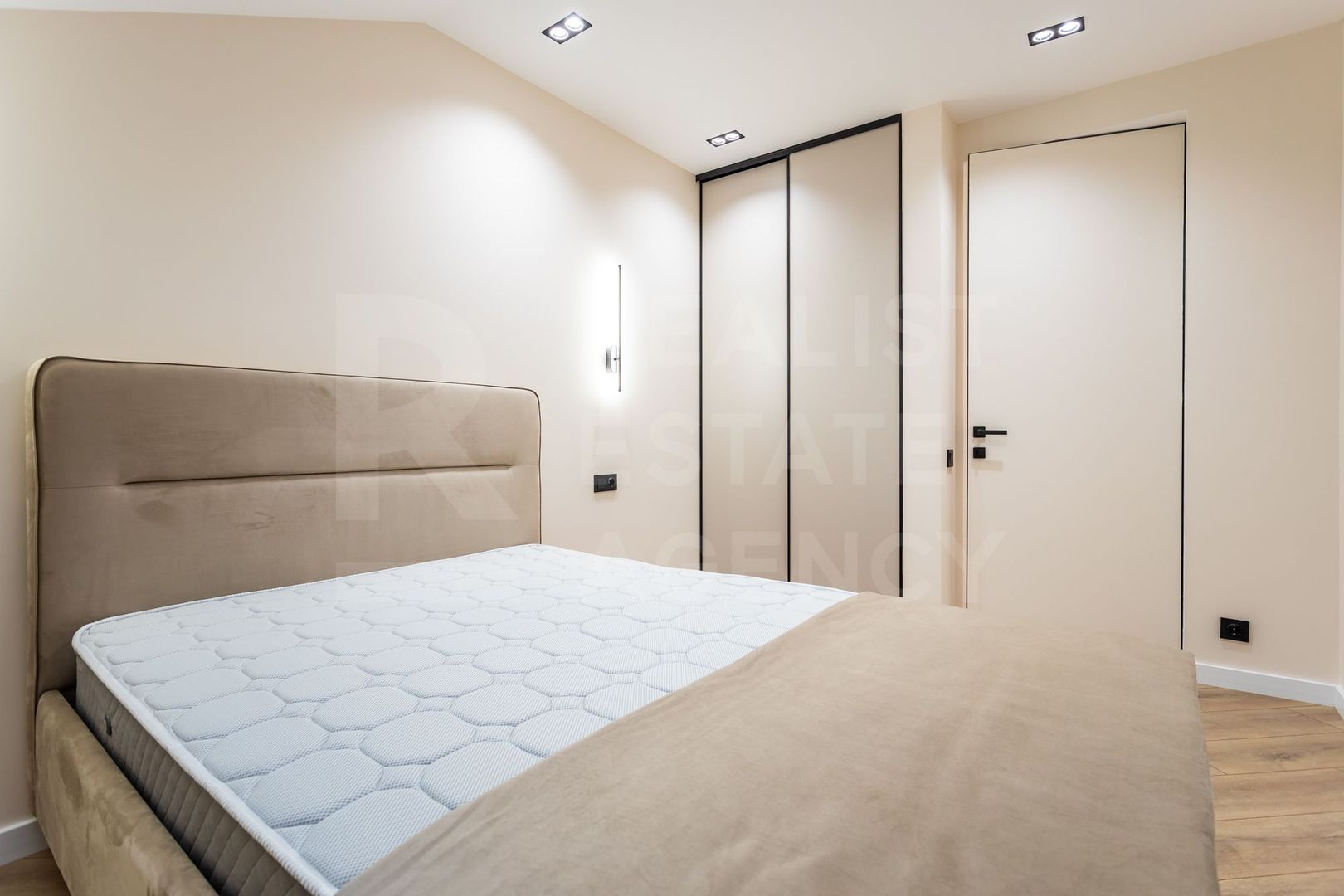 Vânzare, townhouse, 4 camere, strada Calea Ieșilor, Buiucani - Poză 14