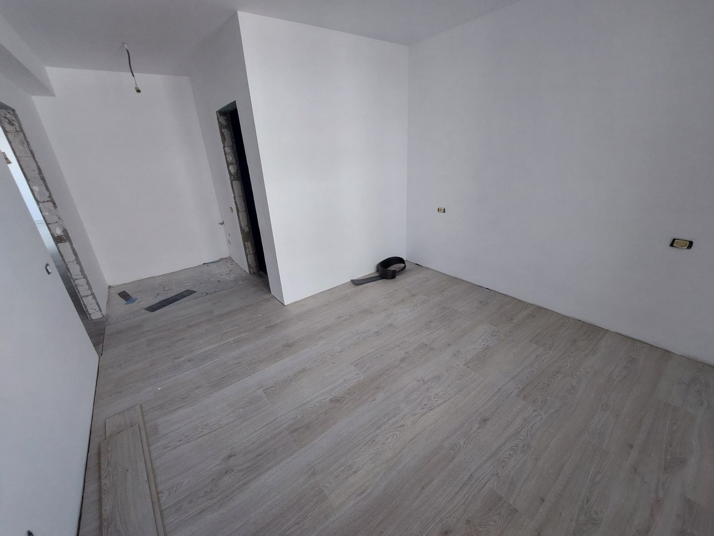 2 camere aproape metrou Berceni, preț promo, complex deosebit - Poză 2