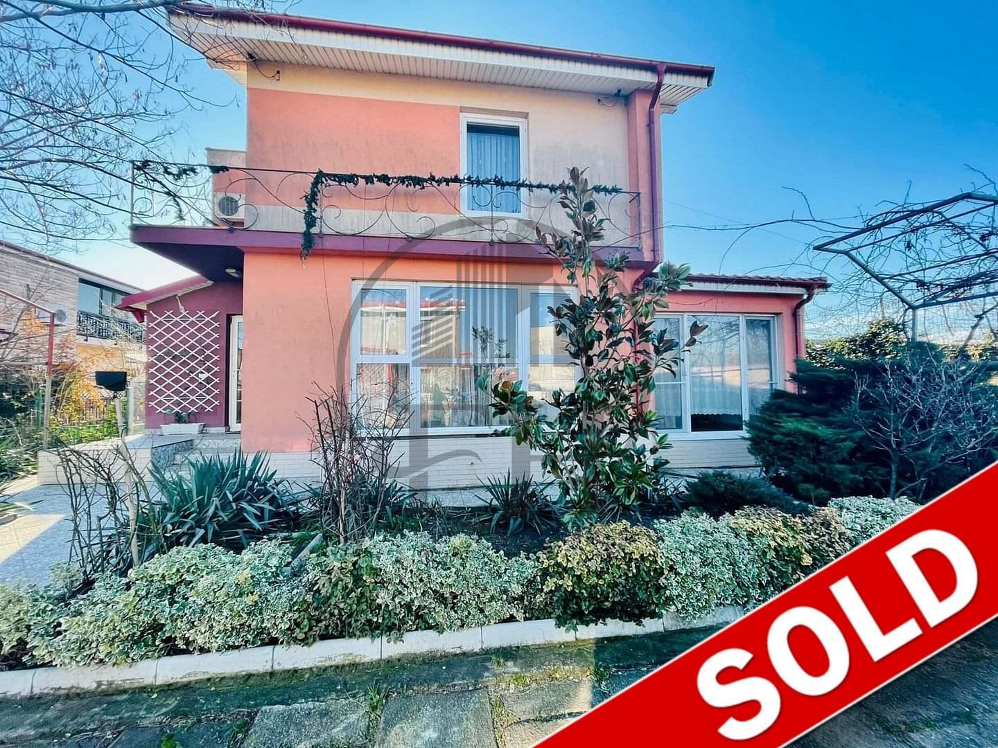 RENTED / INCHIRIAT Casă / Vilă cu 4 camere de închiriat - Poză 1