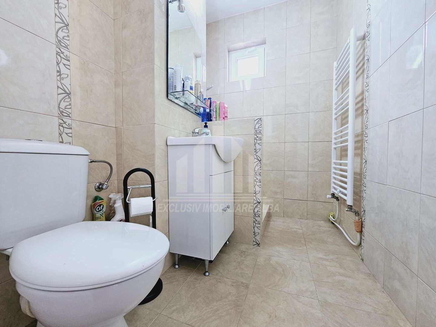 Apartament cu 2 camere de vanzare, Cetate - Poză 8