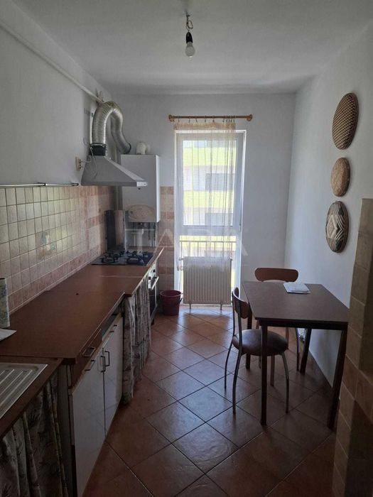 De vanzare apartament Floresti, zona str Porii - Poză 5