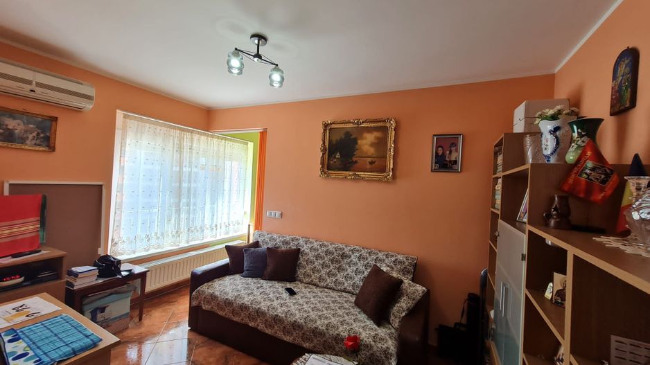 Apartament generos cu o camera - Poză 2