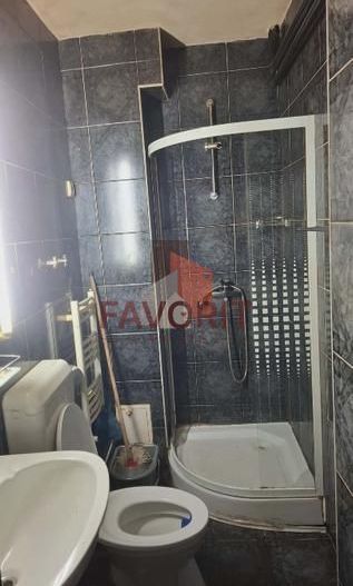 3 camere | etaj 1 | centrala proprie | zona excelenta | - Poză 5