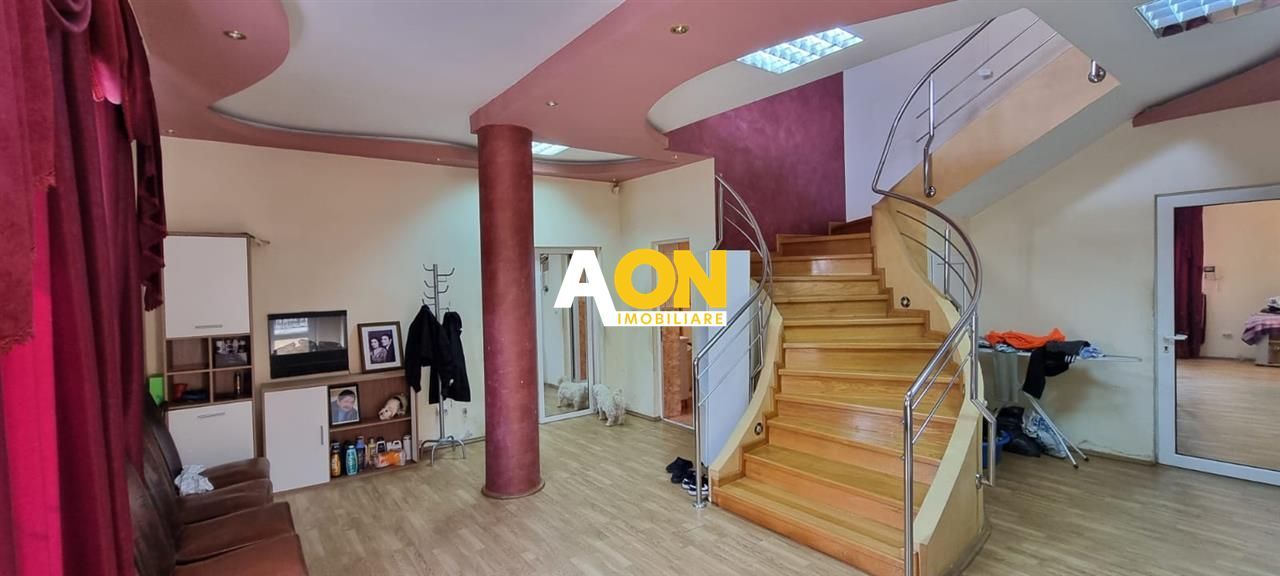 Casa individuala 7 camere Centru - Poză 8