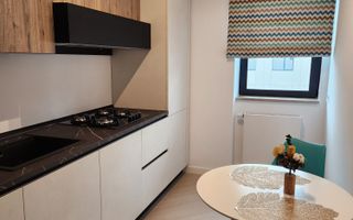 Proprietar inchiriez, studio Cortina North - Poză 3