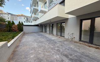 Apartament 4 Camere de Vanzare - Poză 26