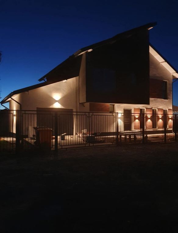 Vila cu etaj Domnesti - Poză 4