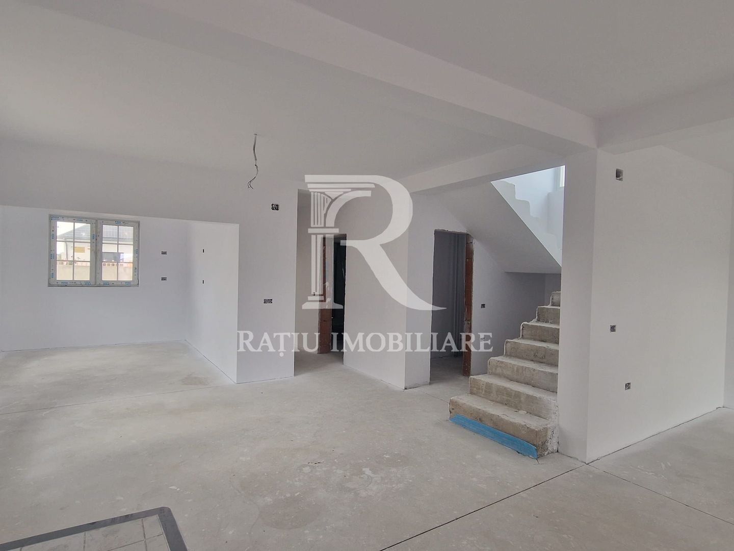 Casa de vanzare cu 4 camere | Cihei | Finisata | Bihor - Poză 9