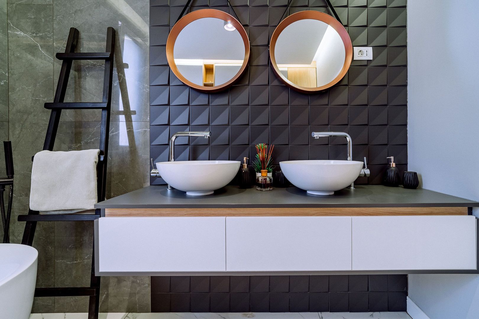 Penthouse ultramodern lângă Piața Unirii Oradea - Poză 13